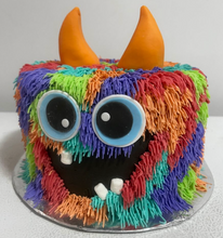 Load image into Gallery viewer, Halloween Monster Cake Decorating Workshop | Thurs Oct 23 | 5:30PM-7PM
